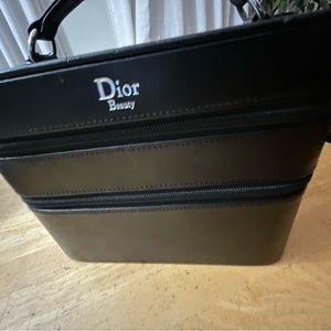 DIOR Travel Organizer